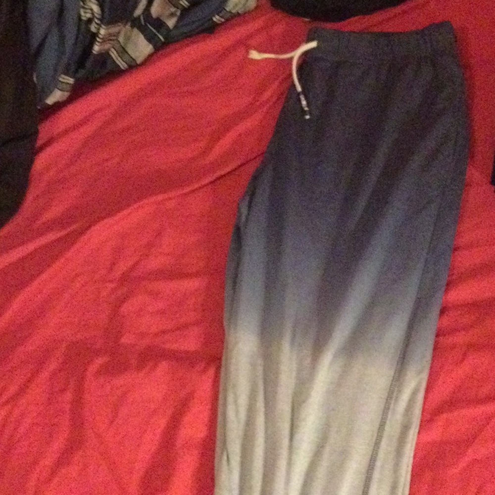 Relaxed joggers size large